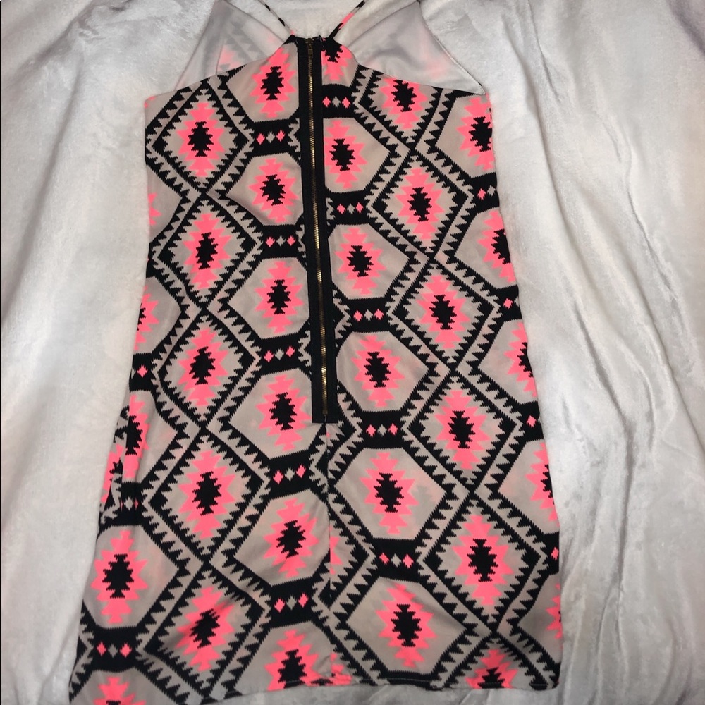 Patterned Racerback Tan Dress - Picture 3 of 4